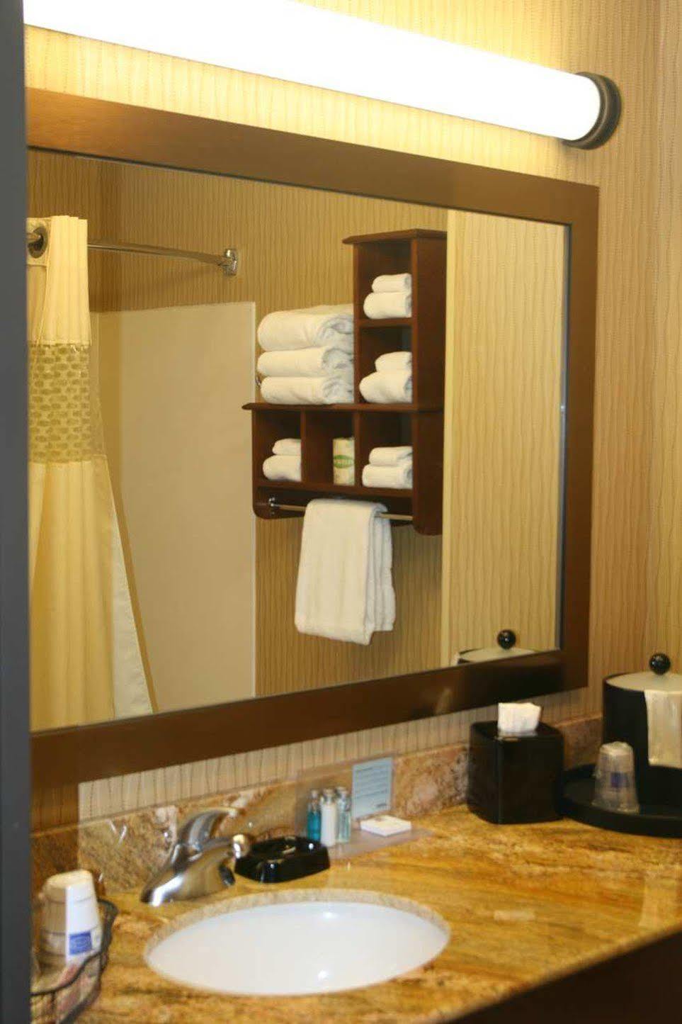 Hampton Inn Mansfield/Ontario Dış mekan fotoğraf